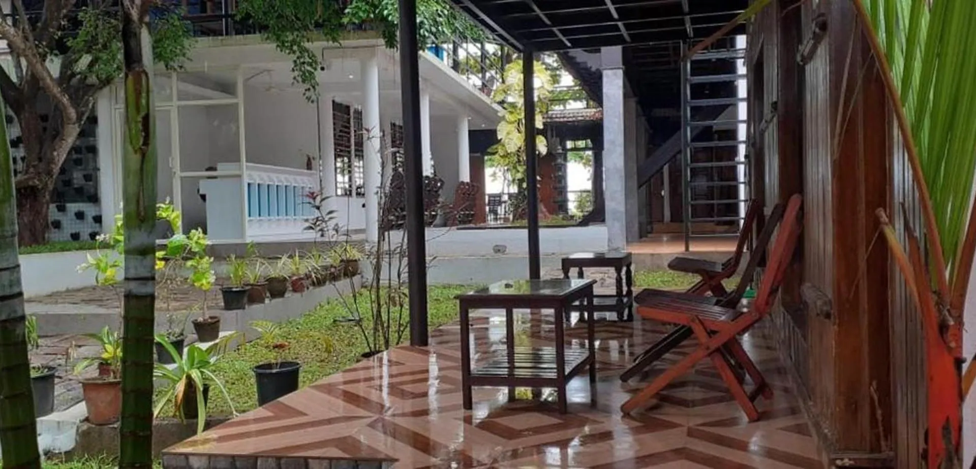 Puthooram Seaview Cliff Resort Varkala